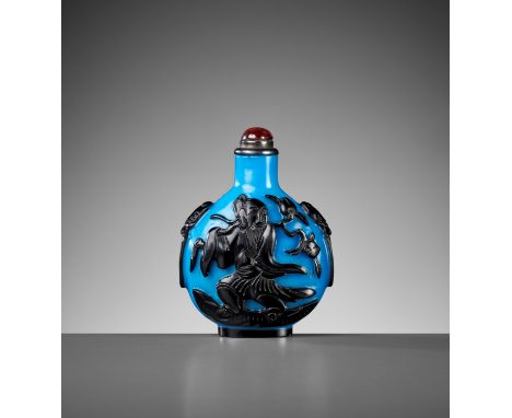 A TURQUOISE GROUND BLACK OVERLAY GLASS SNUFF BOTTLE, 1820-1880China. Of compressed globular form, rising from an oval foot ri