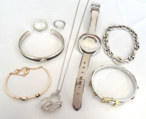 GOOD COLLECTION OF FASHION JEWELLERY comprising a Links of London Silver bracelet; a Swarovski pendant on chain, watch, brace