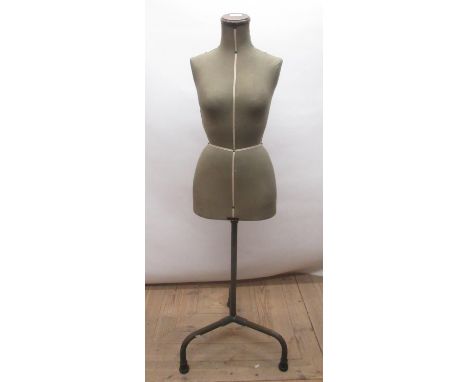 Singer mannequin 