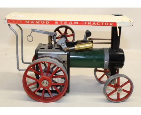 Mamod steam powered traction engine, model TE1A 
