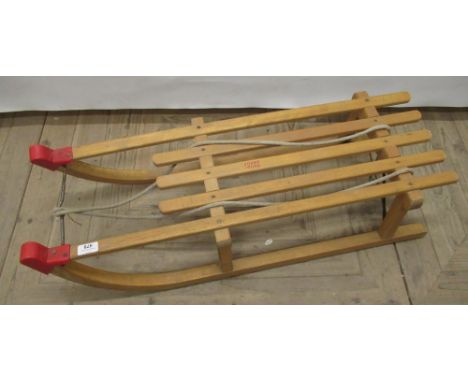 Metro-Davos sled, W35cm L93cm H24cm 