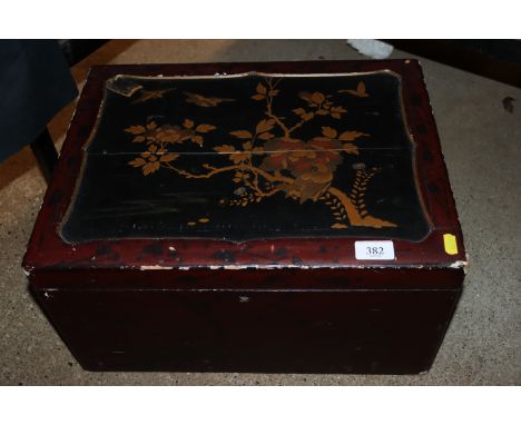 A small Japanese lacquer trunk