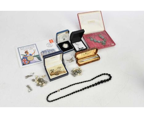 A 9ct gold tie clip, approximate weight 1.6g, and an assorted of costume jewellery, including silver cufflinks, omega watch c