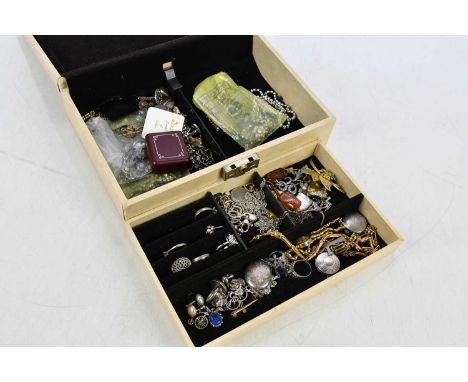 A collection of Victorian and later costume jewellery including assorted bracelets, sterling silver jewellery, cufflinks, etc