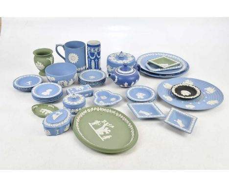 WEDGWOOD; a collection of jasperware including dishes, trinket boxes, vases and a teapot (qty).