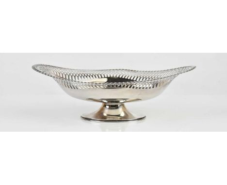 JAMES DEAKIN &amp; SONS; a George V hallmarked silver pedestal bowl of oval form with reticulated border, Sheffield 1930, len