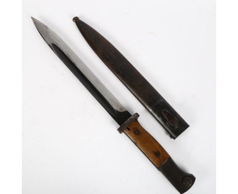 A German 1898 pattern bayonet and scabbard, no. 4899, blade length 25cm 