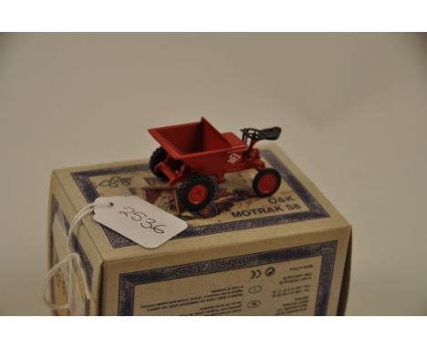 NZG MODEL 645 O&K ORENSTEIN & KOPPEL S8 DUMPER TRUCK SCALE 1:50 GC NO FIGURE