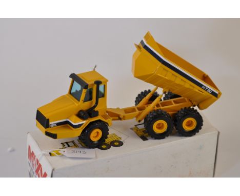 NZG MODEL 406 MOXY KOMATSU MT30 DUMP TRUCK SCALE 1:50 VGC