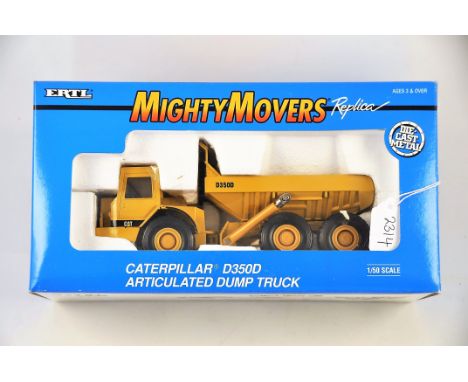 ERTL MIGHTY MOVERS CATERPILLAR D350D ARTICULATED DUMP TRUCK SCALE 1:50 GC