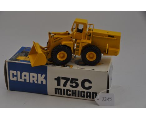 CONRAD MODEL 2885 CLARK MICHIGAN 175C SCALE 1:50 GC