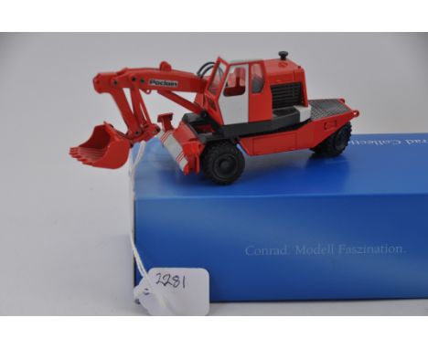 CONRAD COLLECTION MODEL 2930/0 POCLAIN TY45 MOBILE EXCAVATOR WITH BUCKET SCALE 1:50 GC 