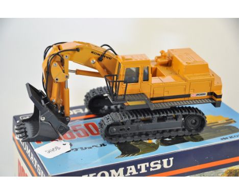 SHINSEI MODEL 614 KOMATSU PC650 HYDRAULIC EXCAVATOR SCALE 1:50 GC