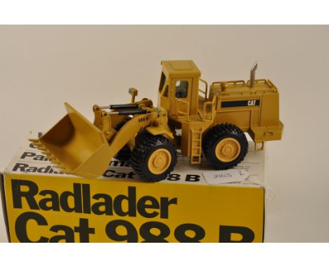 NZG MODEL 167 CAT 988B WHEEL-TYPE LOADER SCALE 1:50 VGC