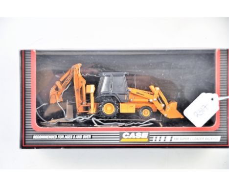 ERTL CASE 590 SUPER L LOADER BACKHOE SCALE 1:50 VGC