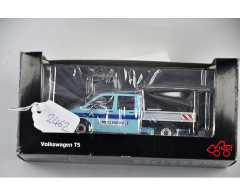 NZG MODEL 888/06 VOLKSWAGEN T5 CREW CAB SCALE 1:50 GC