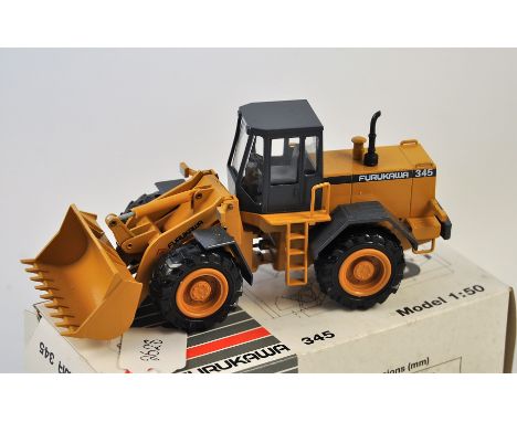 CONRAD MODEL 2421 FURUKAWA 345 HYDRAULIC EXCAVATOR SCALE 1:50 GC WITH BOX