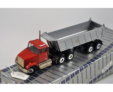 CONRAD MODEL 3826 MEILLER FREIGHTLINER TIPPER TRUCK SCALE 1:50 GC WITH BOX