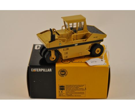 CONRAD MODEL 2741 CAT PS-500 COMPACTOR SCALE 1:50 VGC