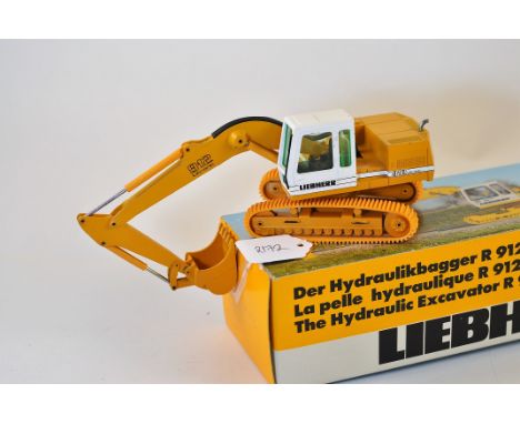 CONRAD MODEL 2829 LIEBHERR R912 HYDRAULIC EXCAVATOR SCALE 1:50 VGC