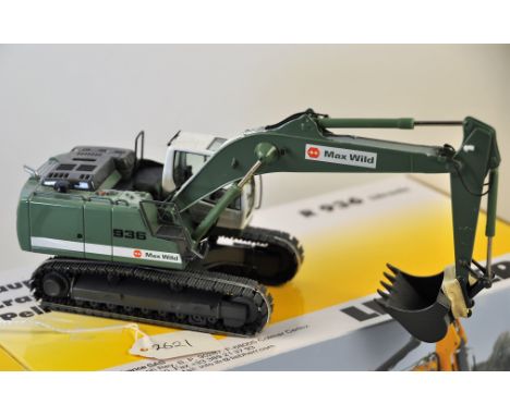 NZG MODEL 856/11 LIEBHERR R936 CRAWLER EXCAVATOR MAX WILD SCALE 1:50 GC WITH BOX