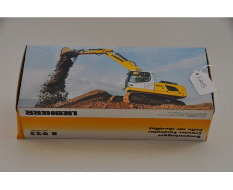 CONRAD MODEL 2948/02 COLAS LIEBHERR R 922 CRAWLER EXCAVATOR (ORANGE) SCALE 1:50 GC