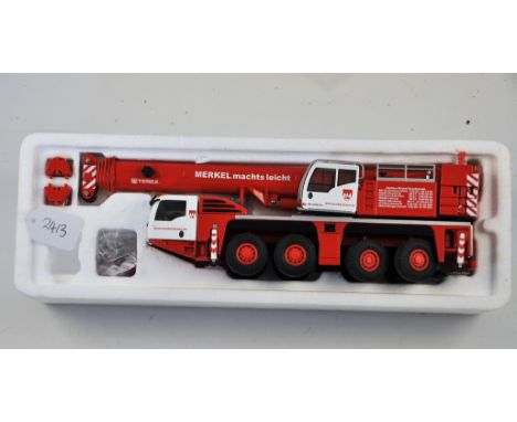 CONRAD MODEL 2107/06 TEREX AC 100/4L ALL TERRAIN CRANE MEREKEL RED AND WHITE SCALE 1:50 VGC