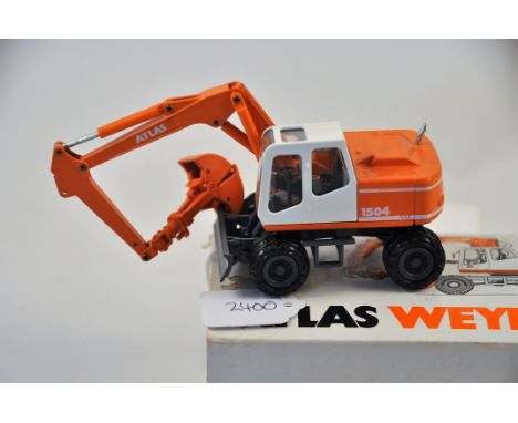 CONRAD MODEL 2905 ATLAS 1504 EXCAVATOR SCALE 1:50 VGC SHABBY BOX