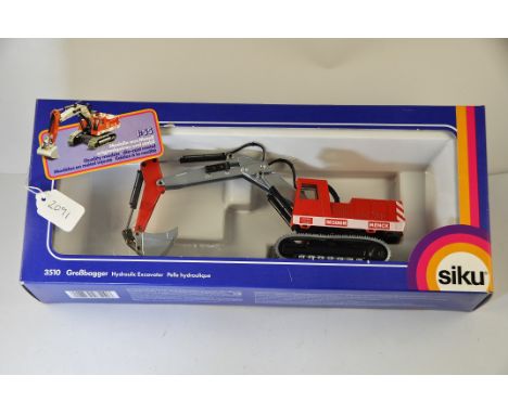 1:55 SCALE SIKU MODEL NO - 3510 ' MENCK M500H ' HYDRAULIC EXCAVATOR IN BOX VGC