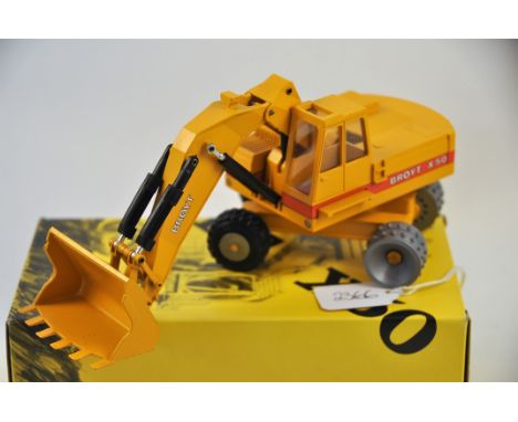 CONRAD MODEL 230 BROYT X50 HYDRAULIC EXCAVATOR SCALE 1:50 VGC