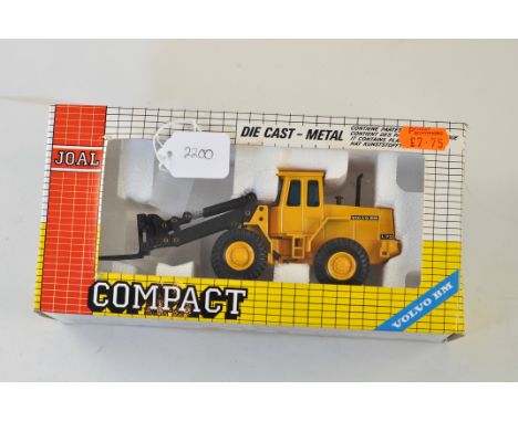 JOAL COMPACT REF 163 VOLVO BM 170 TRUCK WITH PALLET FORK SCALE 1:50 VGC