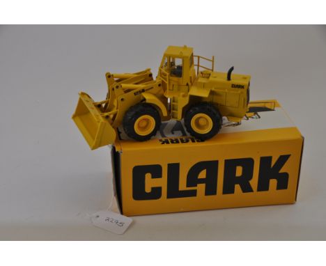 CONRAD MODEL 2884 CLARK 125B EXCAVATOR SCALE 1:50 AF