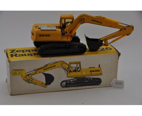 CONRAD MODEL 2814 ZEPPELIN EXCAVATOR ZR26 SCALE 1:50 GC