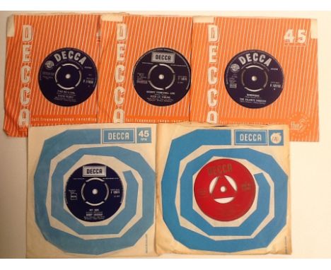 Five various Decca label 7" 45rpm single records including Valente Singers "Dominique", Steve Perry "Find Me a Girl", Peter L