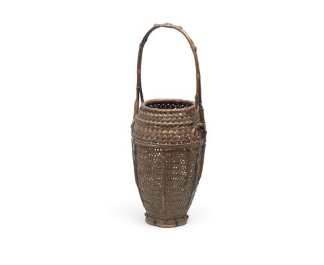 TANABE CHIKUUNSAI I (1877-1937)A Handled Basket in Chinese Style Taisho era (1912-1926), circa 1920Madake (timber bamboo) and