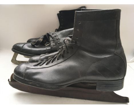 2 pairs of Vintage ice skates - NO RESERVE