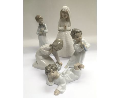 Three Lladro figures and two Nao examples (5).