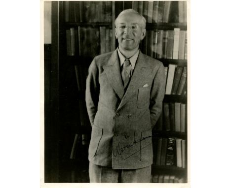 SINCLAIR UPTON: (1878-1968) American writer, Pulitzer Prize winner for Fiction in 1943. Vintage signed 8 x 10 photograph of S