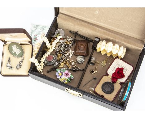 A collection of silver and costume jewels, including a Scottish silver Broad Sword brooch, a silver curb linked necklace, a h