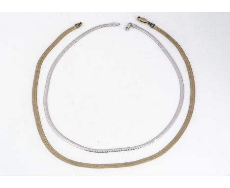 A 9ct gold flattened yellow metal chain, snap clasp, 46 cm, together with a white gold example with snake skin effect, snap c