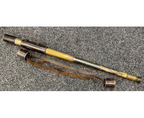 A Four Draw Nautical "Lord Reay" Telescope by Dolland of London serial number 7906. Approx. 83cm in length when open. Has a s