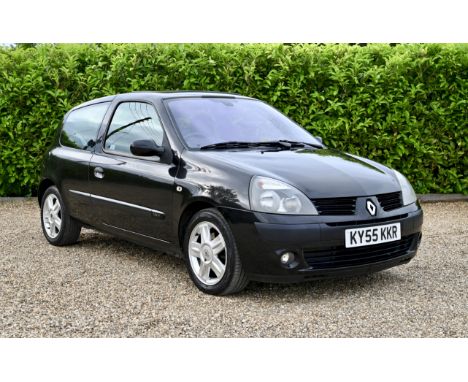2005 Renault Clio 1.2 Dynamique 16v 3 Door Hatchback Manual. Registration number: KY55 KKR.Mileage: c61,000.Finished in black
