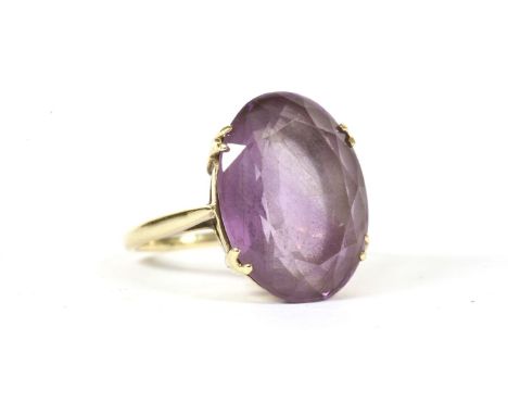 A 9ct gold single stone amethyst ring, finger size L½, 5.04g