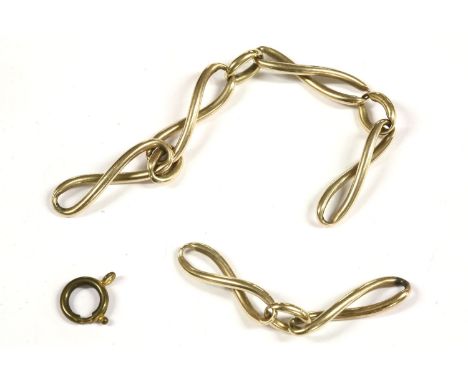 A fetter link chain, with gilt metal bolt ring clasp, tested as approximately 14ct, 20.86g