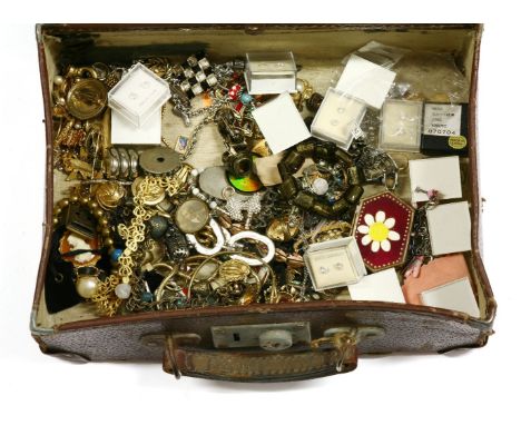 A collection of costume jewellery, to include a gilt metal orange paste and enamel ring, a pair of sterling silver cubic zirc