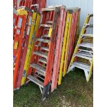 Ladders, 6', Qty 2, (Rigging & Loading: $25) (Located in Oelwein, IA)