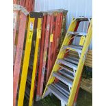 Ladders, 6', Qty 2, (Rigging & Loading: $25) (Located in Oelwein, IA)