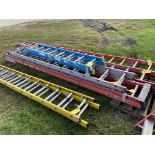 Exetension Ladder, 28', (Rigging & Loading: $25) (Located in Oelwein, IA)