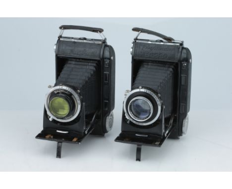 black, body F-G, shutters inacurate and stick, optics P-F, strong haze and fungus present,