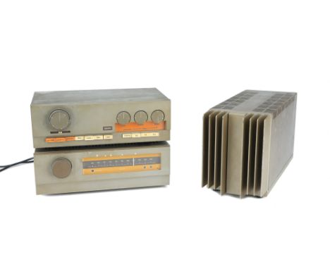 including a QUAD 303 Power Amplifier, a QUAD 33 Pr-Amp and a QUAD FM 11 Tuner Condition: the Pre-amp and Amplifier have been 